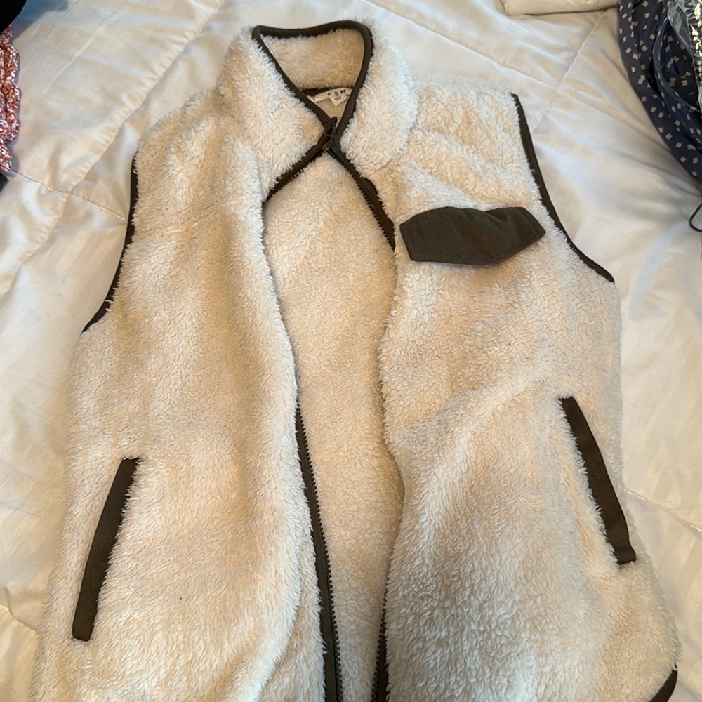 Medium Sherpa vest